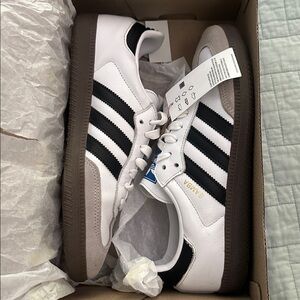 Adidas Samba White with Black Stripes NWT